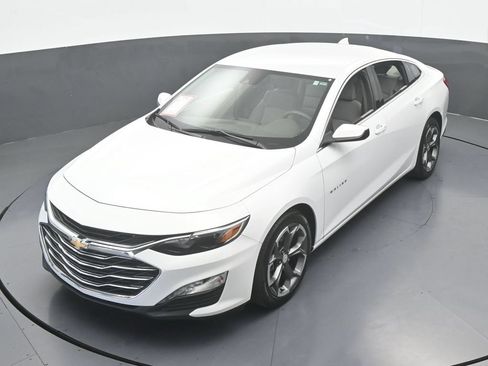 Used 2024 Chevrolet Malibu LT FWD image 43