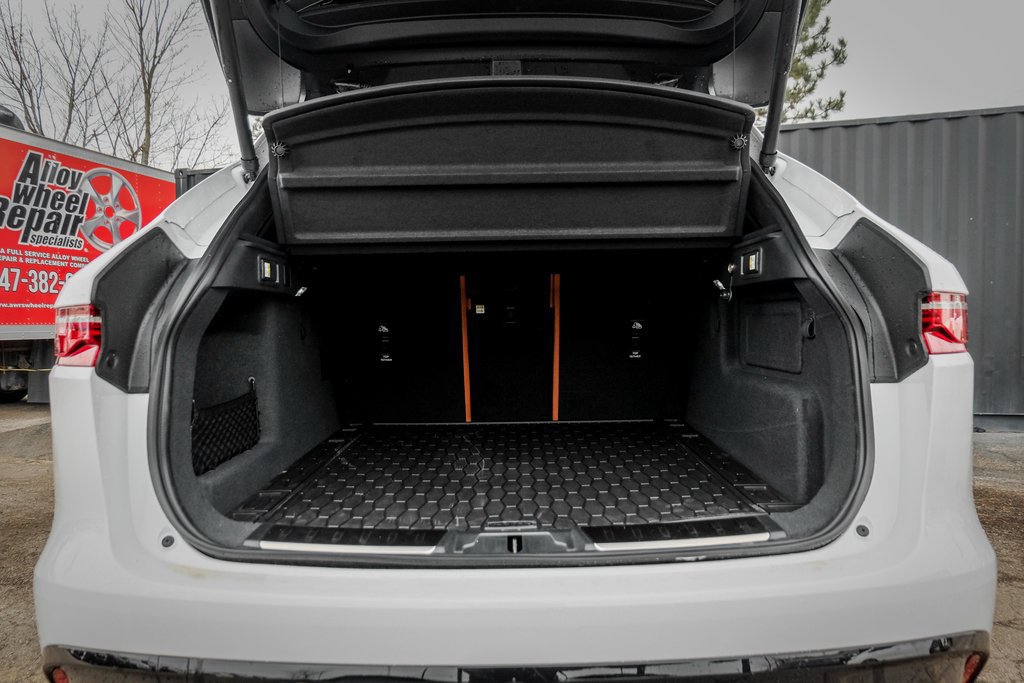 New 2026 Jaguar F-PACE R-Dynamic S AWD/4WD image 8