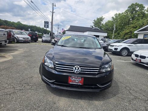 Used 2013 Volkswagen Passat 2.5 SE FWD image 3