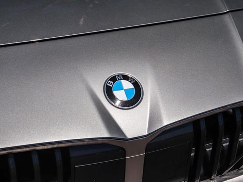 Used 2025 BMW 228i xDrive w/ Premium Package AWD/4WD image 5