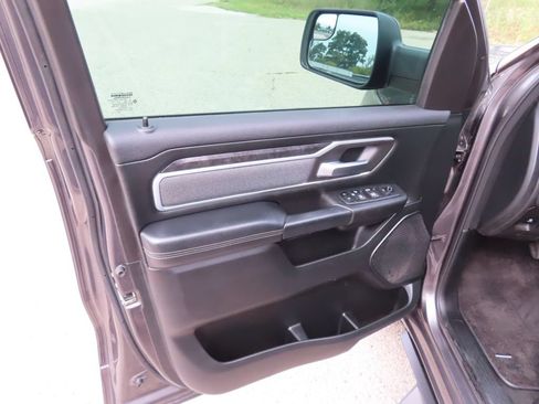 Used 2021 RAM 1500 Big Horn AWD/4WD image 25