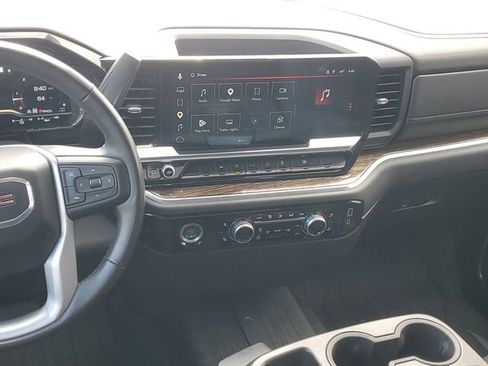 Certified 2023 GMC Sierra 1500 SLE image 14