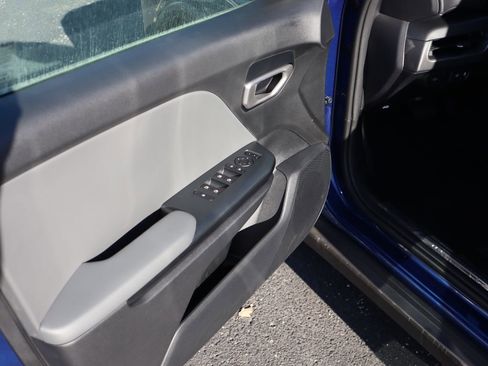 New 2025 Kia K4 LXS image 16