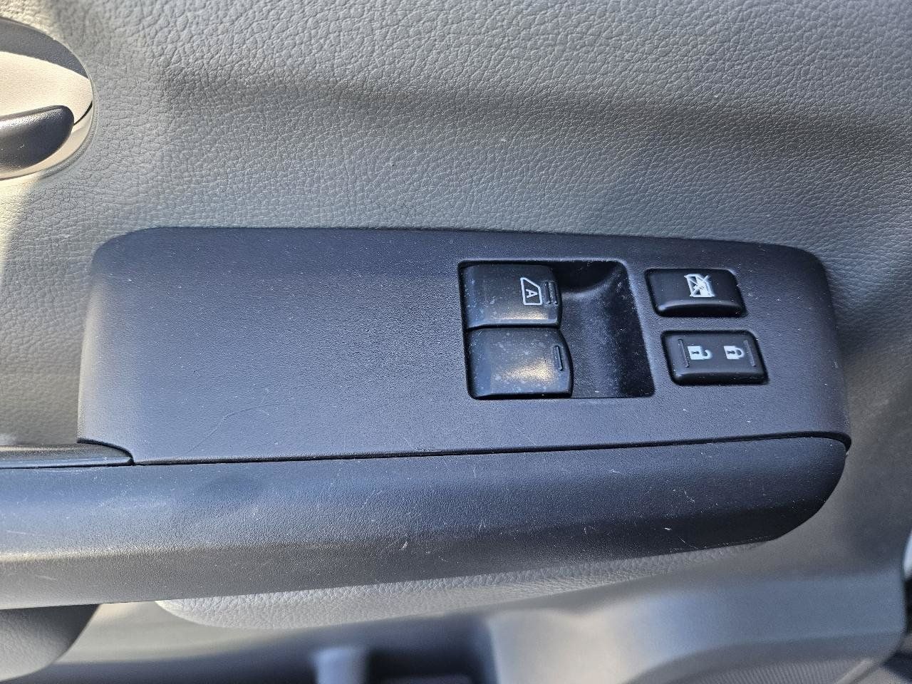 Used 2019 Nissan NV 1500 S RWD image 13