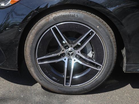 New 2026 Mercedes-Benz E 350 4MATIC Sedan image 9