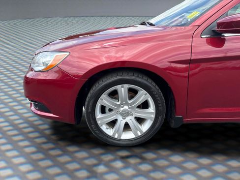 Used 2013 Chrysler 200 LX FWD image 10