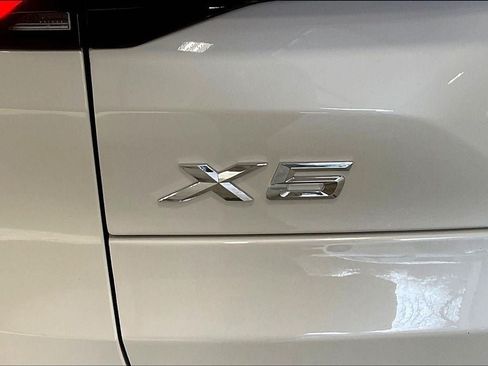 Used 2025 BMW X5 xDrive40i w/ Climate Comfort Package AWD/4WD image 24