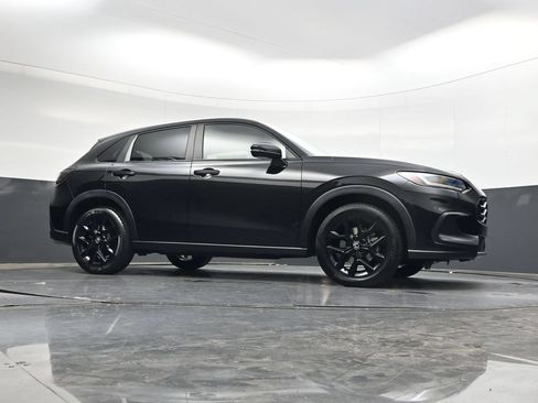 Used 2024 Honda HR-V Sport image 29