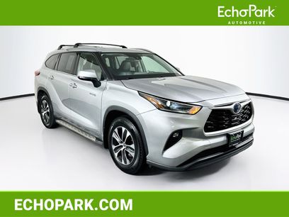 Used 2021 Toyota Highlander XLE