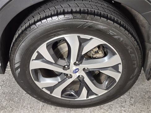 Certified 2022 Subaru Outback Touring XT w/ Popular Package #2 image 13
