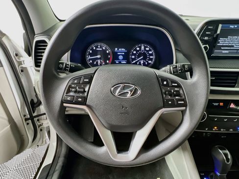 Used 2021 Hyundai Tucson Value FWD image 17