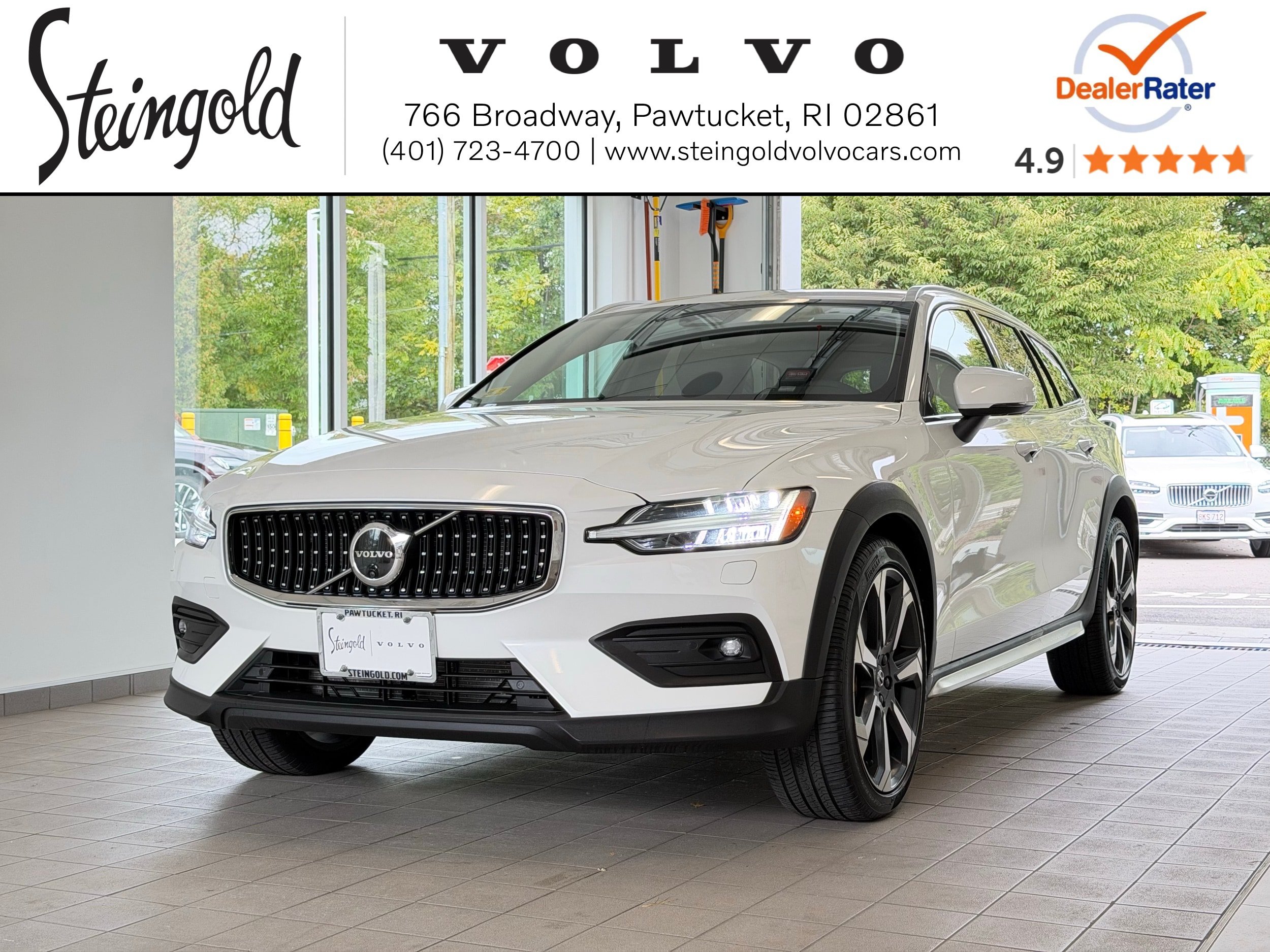 Certified 2024 Volvo V60 B5 Cross Country Ultimate w/ Protection Package Premier AWD/4WD image 1