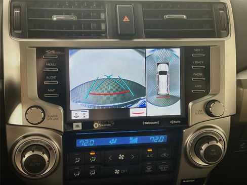 Used 2022 Toyota 4Runner Limited AWD/4WD image 15