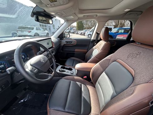 Used 2025 Ford Bronco Sport Outer Banks w/ Outer Banks Tech Package+ image 14