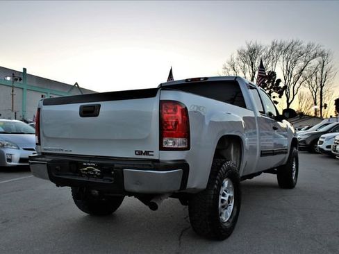 Used 2012 GMC Sierra 2500 SLE w/ SLE Preferred Package image 5