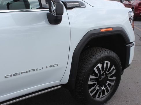 New 2026 GMC Sierra 3500 Denali Ultimate image 18