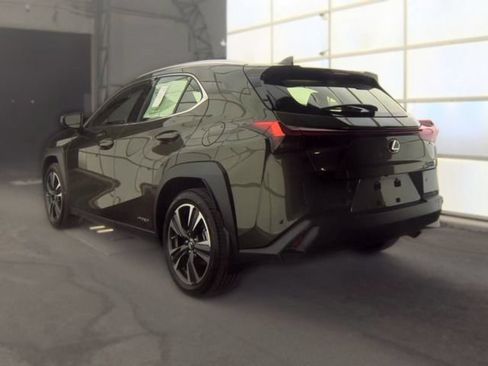 Used 2019 Lexus UX 250h w/ Accessory Package 2 AWD/4WD image 3