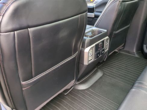 Used 2018 Ford F150 Platinum w/ Technology Package image 18