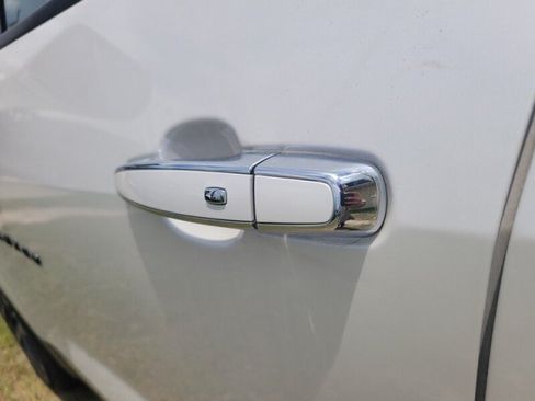 Used 2023 Chevrolet Blazer Premier w/ Driver Confidence II Package FWD image 8