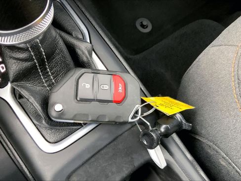 Used 2024 Jeep Wrangler Unlimited Sport AWD/4WD image 14