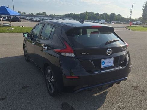Used 2020 Nissan Leaf SV w/ SV Technology Package FWD image 8