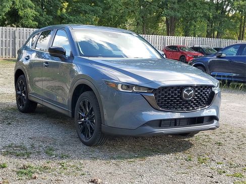 New 2025 MAZDA CX-5 Carbon Edition image 4