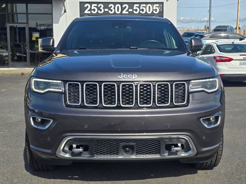 Used 2018 Jeep Grand Cherokee Limited AWD/4WD image 3