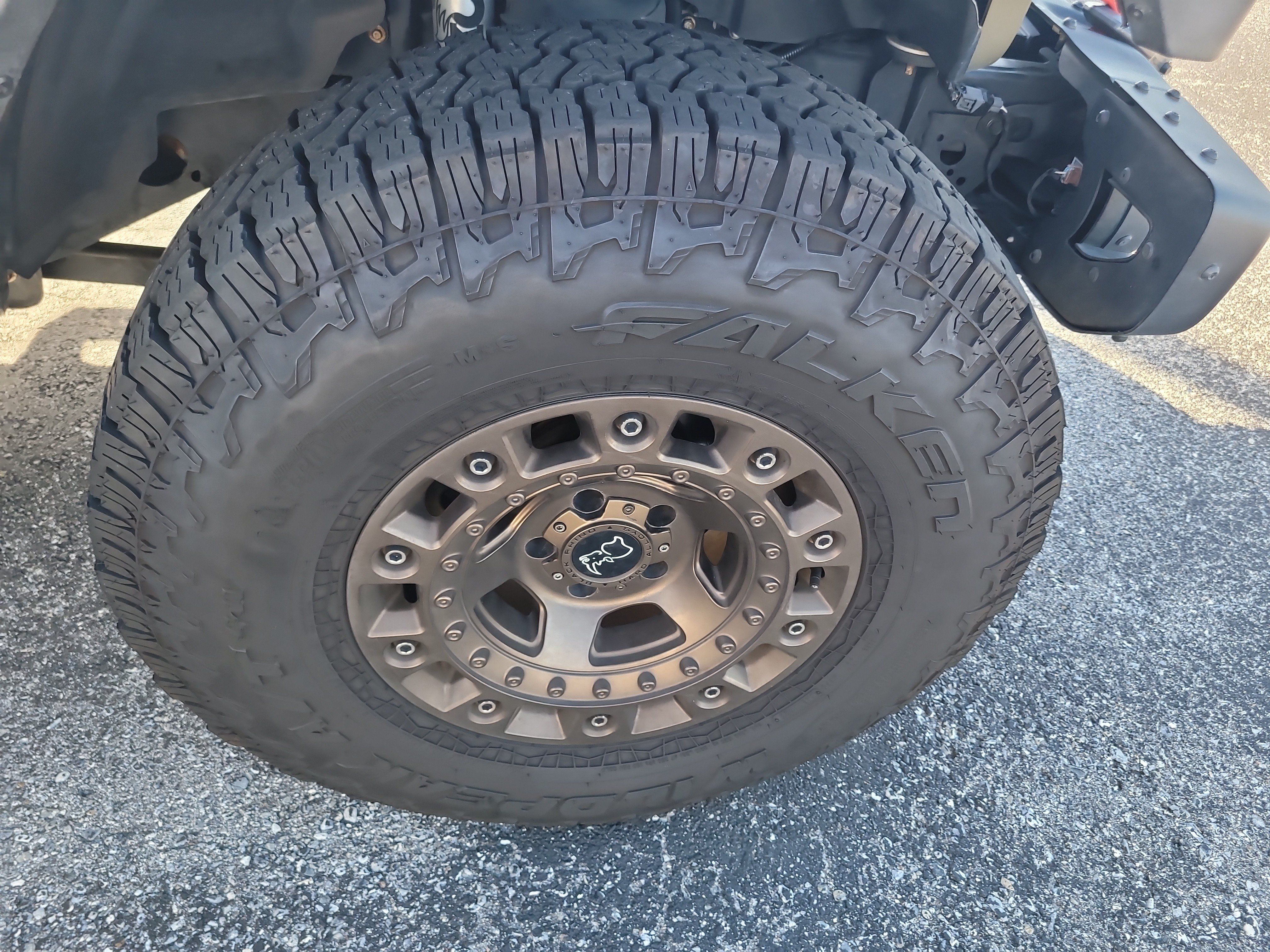 Used 2020 Jeep Gladiator Rubicon AWD/4WD image 9