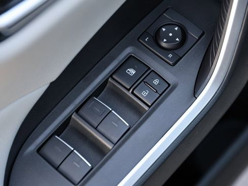 Certified 2025 Toyota RAV4 XLE image 14