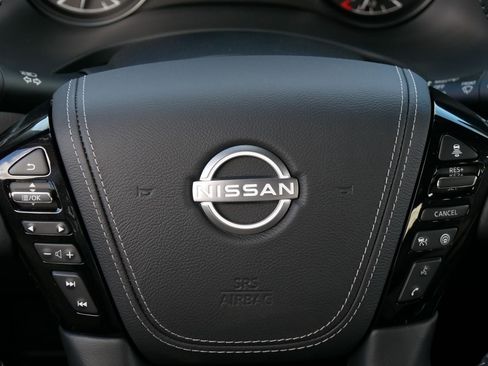 Used 2024 Nissan Armada Platinum w/ Captain's Chairs Package RWD image 13
