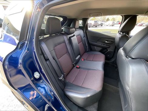 Used 2025 Nissan Kicks SR image 18