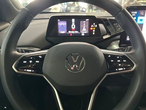 Certified 2022 Volkswagen ID.4 Pro S image 29