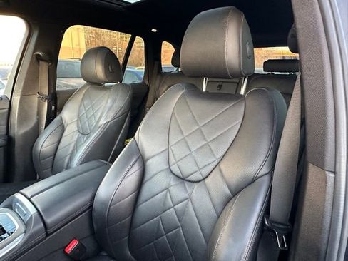 Used 2023 BMW X5 xDrive40i image 9