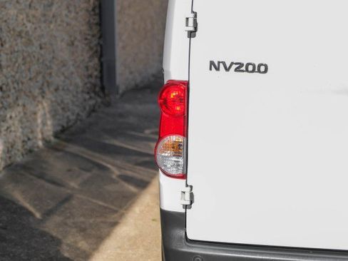 Used 2019 Nissan NV200 S w/ Cruise Control Package image 46