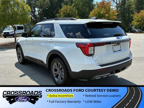 New 2026 Ford Explorer Active w/ Active Comfort Package AWD/4WD image 6