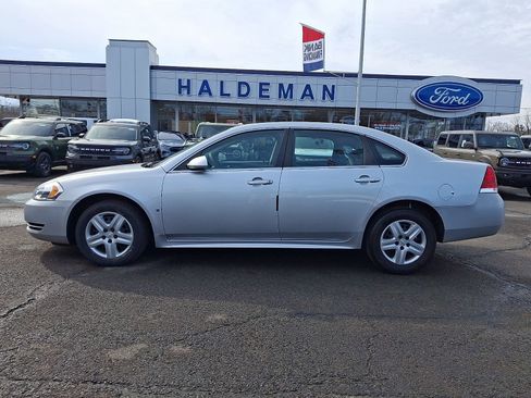 Used 2010 Chevrolet Impala LS image 4