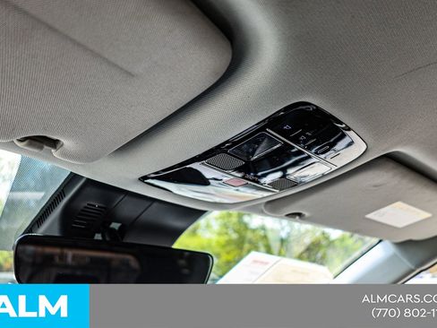 Used 2025 Hyundai Santa Fe SE image 45