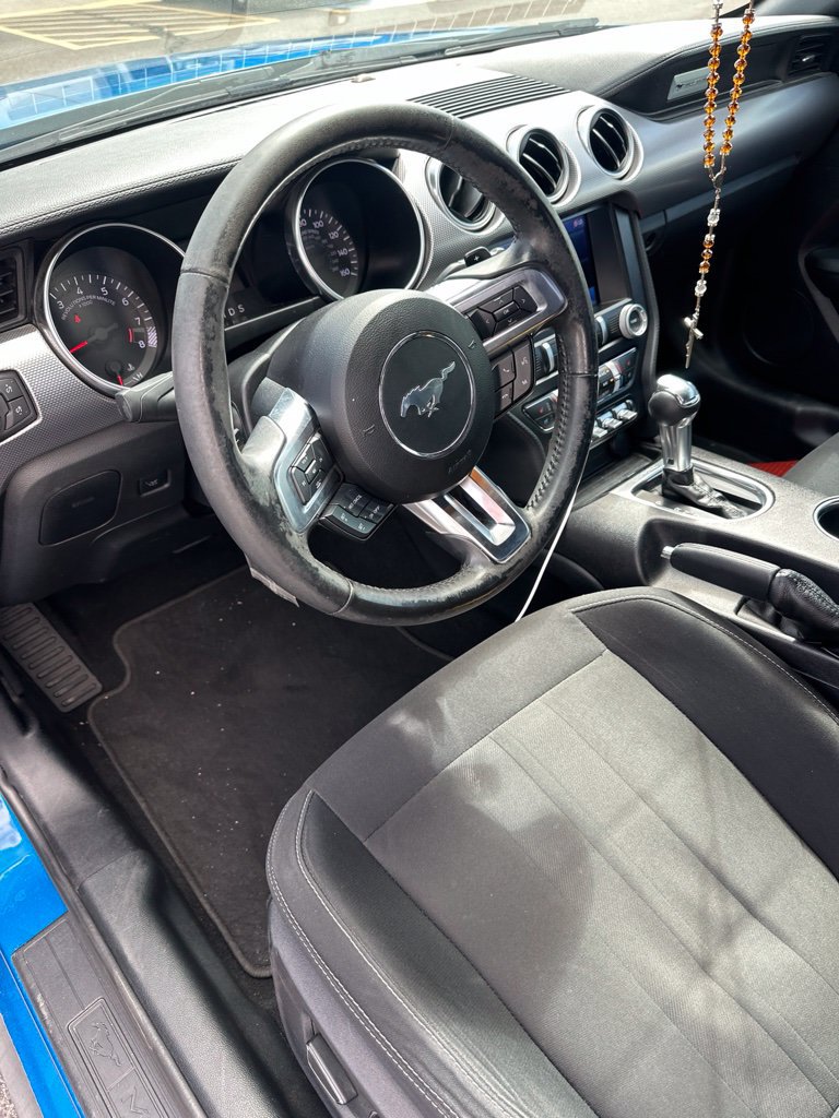 Used 2019 Ford Mustang GT RWD image 7