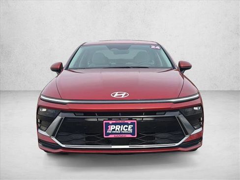 Used 2024 Hyundai Sonata SEL image 2