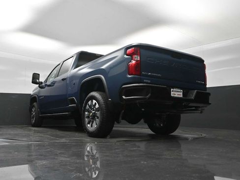 New 2026 Chevrolet Silverado 2500 Custom w/ Custom Convenience Package AWD/4WD image 23