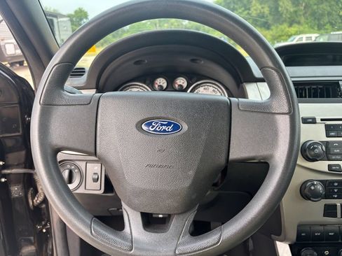 Used 2008 Ford Focus Sedan FWD image 28