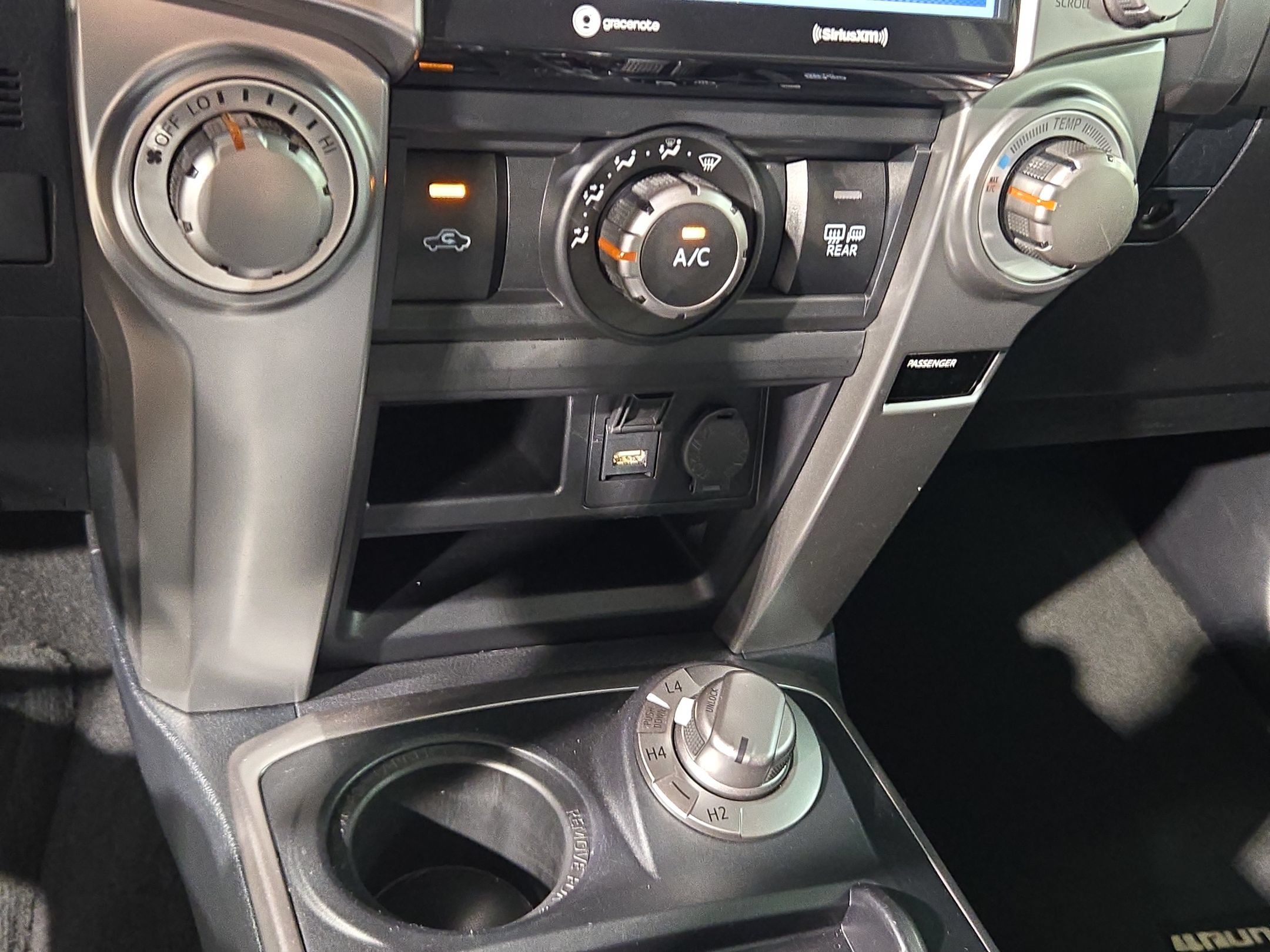 Used 2023 Toyota 4Runner SR5 AWD/4WD image 32