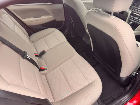 Used 2020 Hyundai Elantra Value Edition image 19