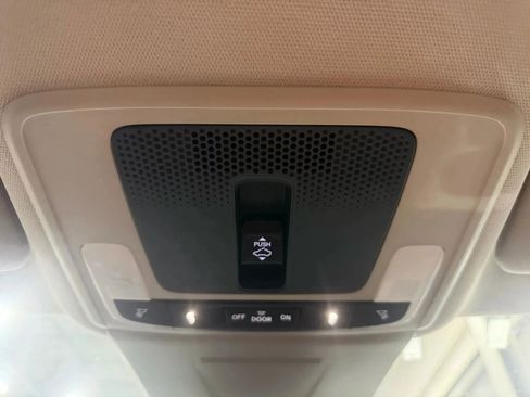 Used 2022 Honda Civic EX image 25