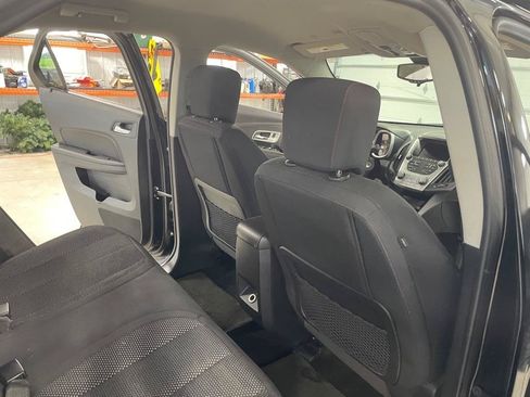 Used 2017 Chevrolet Equinox LT w/ Convenience Package FWD image 19