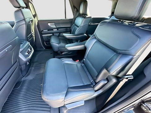 Used 2025 Ford Expedition Tremor image 24