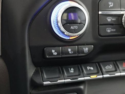 Used 2023 GMC Sierra 2500 Denali image 9