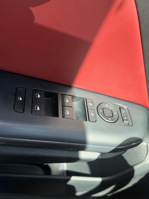 Certified 2025 Kia K4 GT-Line Turbo FWD image 37