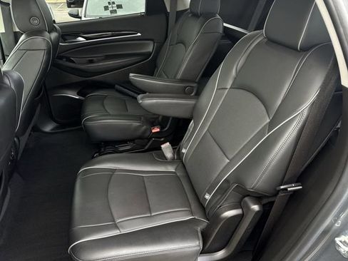 Used 2020 Buick Enclave Avenir w/ Avenir Technology Package image 26