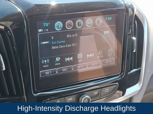 Used 2018 Chevrolet Traverse LT AWD/4WD image 11